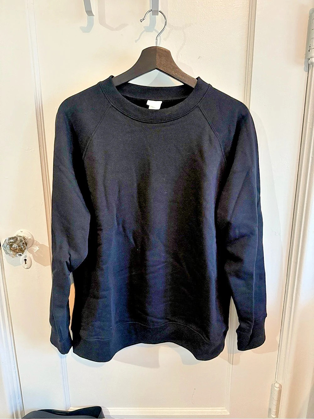 H&M Black Sweatshirt Size Medium NWT